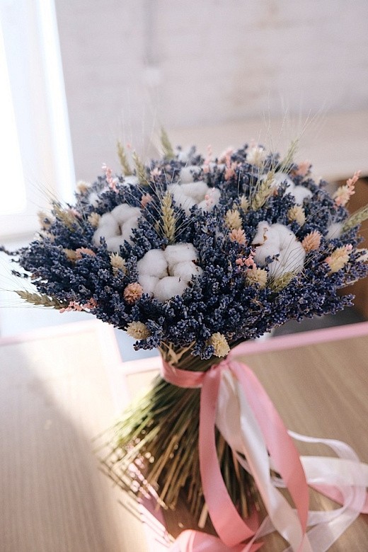 фото букета из сухоцветов в интерьер