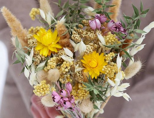 5d36687abee0af5c97c3f7321a29d3ed Описание букета из сухоцветов.