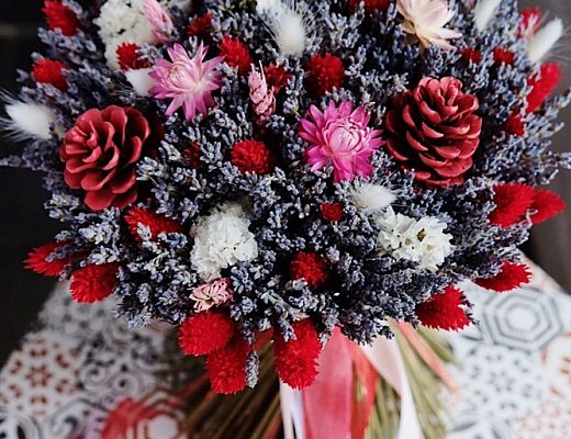 893b6d6e76f84bc2b1f3fa1bf0e4a41a Описание и размеры букета из сухоцветов.