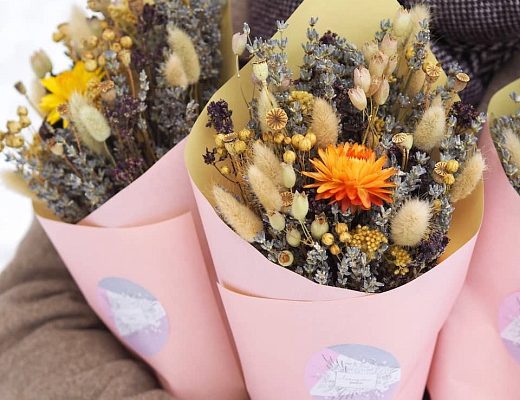 a0f761c50e2df80c0bec25ad4ef7f2ba Размер и описанеи букета из сухоцветов.