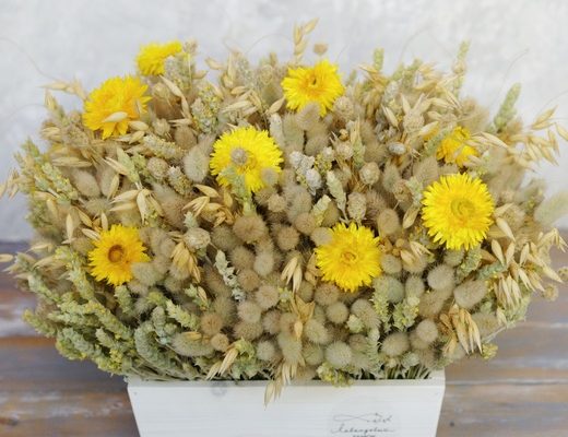 a61fcabc0c8ef483eb062b169b67a491 Описание и размеры композиции из сухоцветов.