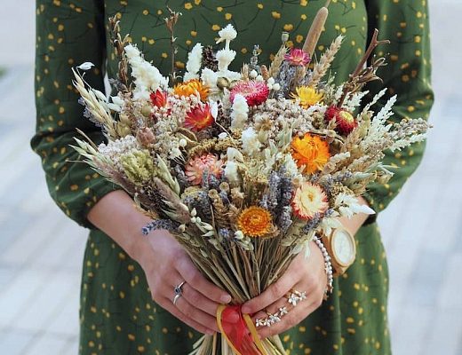 17b4f7793cc25b1aa0880b334f2edf3e Сухоцветы в интерьере. Описание букета.