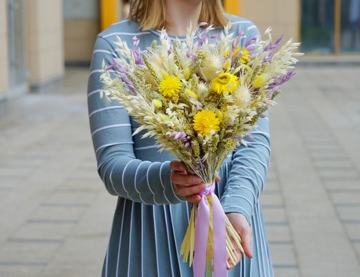 1fd468d89eda8a395884315b98829e48 Описание и размеры букета из сухоцветов.