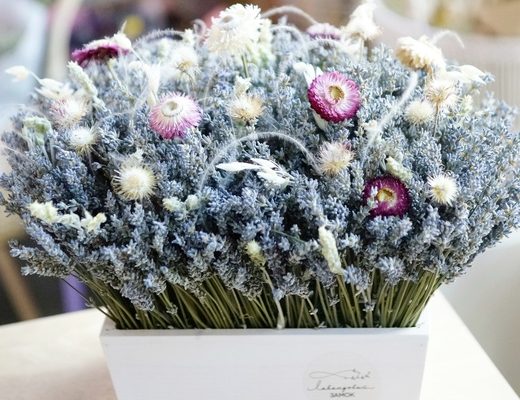 29e353ba1275695bbbe460c9ef1bbf08 Описание и размеры композиции из сухоцветов.