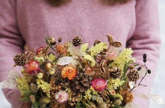 fae321d131502bfca682cd4fef21c5dd Описание и размеры новогодней композиции из сухоцветов.