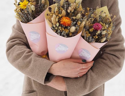 fd65b217dd7c4cd3c0b20ddfd5d3ece2 Описание и размеры букета из сухоцветов.