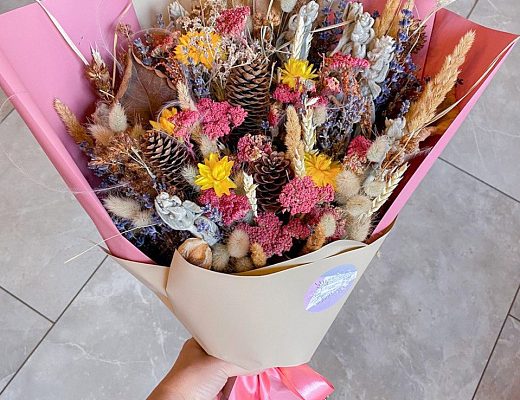 znq362ed2gmasrjwvmdt0f94je13y849 Описание и размеры букета.